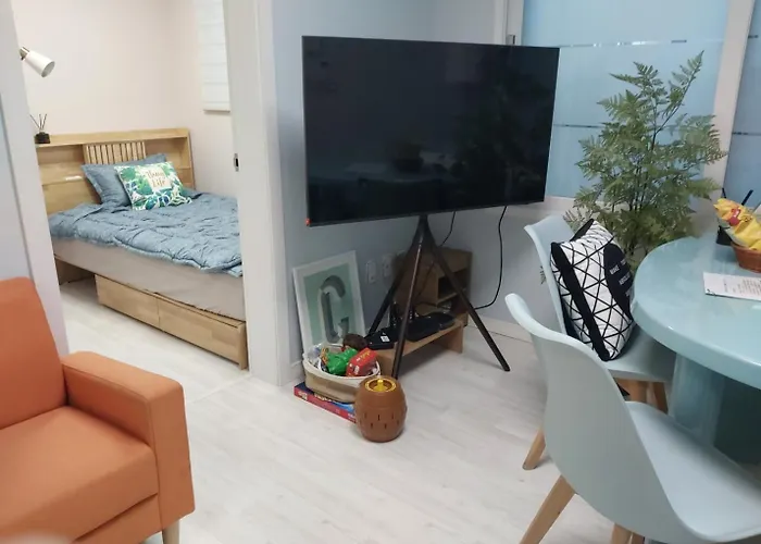 Villa Gimpo House *
